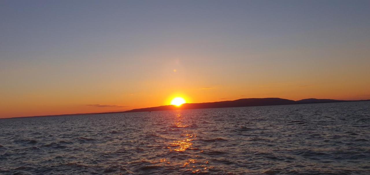Topart Apartman I Balatonfenyves Exterior foto