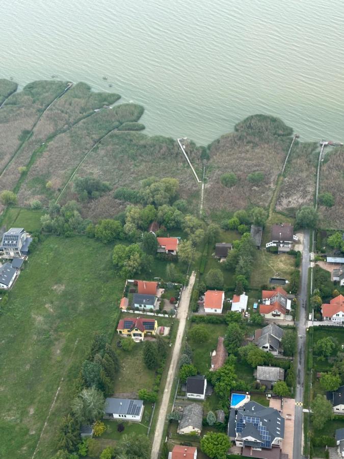Topart Apartman I Balatonfenyves Exterior foto