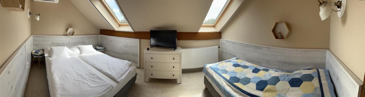 Topart Apartman I Balatonfenyves Exterior foto